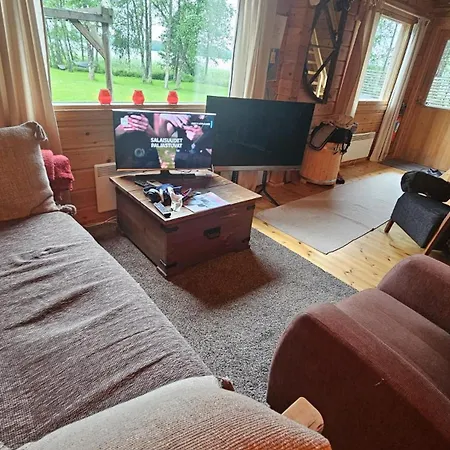 木屋 Authentic Finnish Lakeside